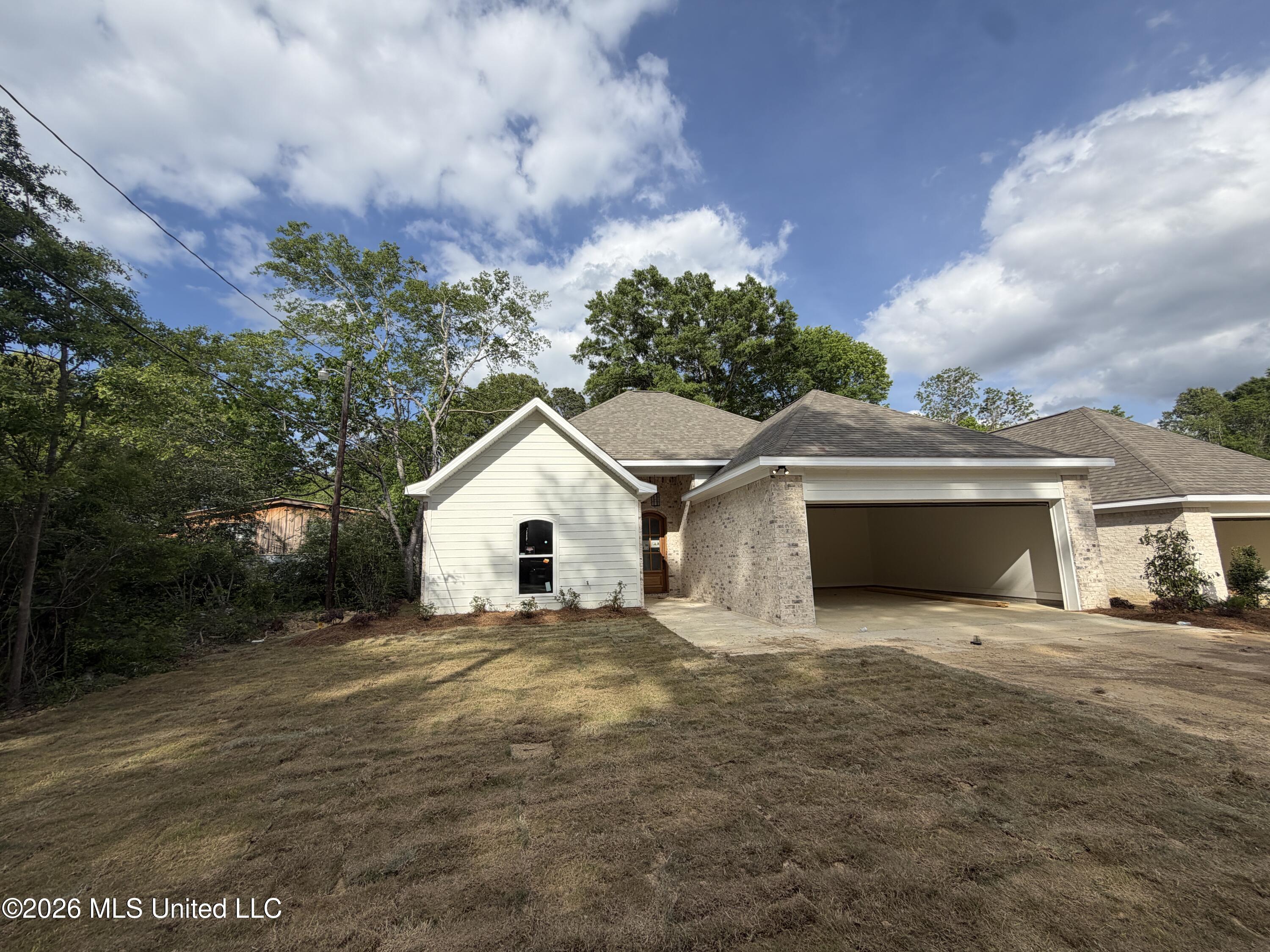 198 Lake Harbor Road Brandon, MS 39047 - Photo 27 of 38 IMG_1908