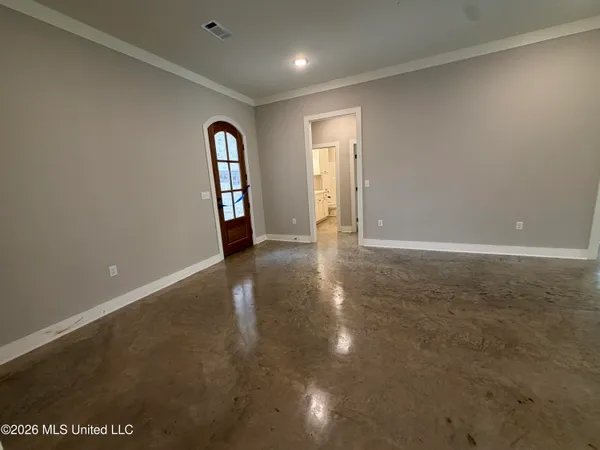 $339,000 | 198 Lake Harbor Road, Brandon, MS 39047