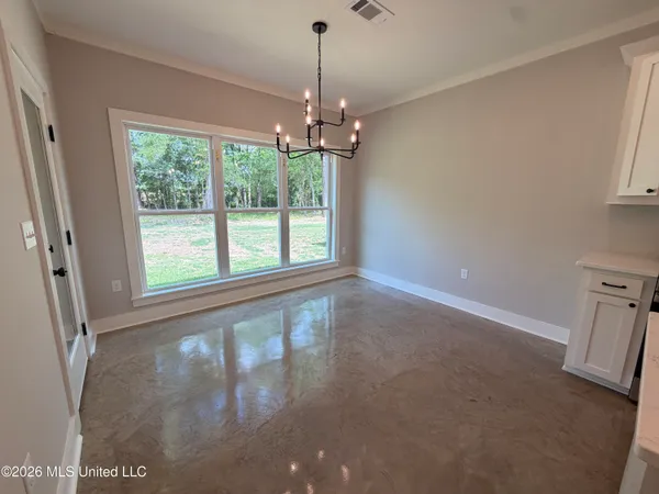 $339,000 | 198 Lake Harbor Road, Brandon, MS 39047