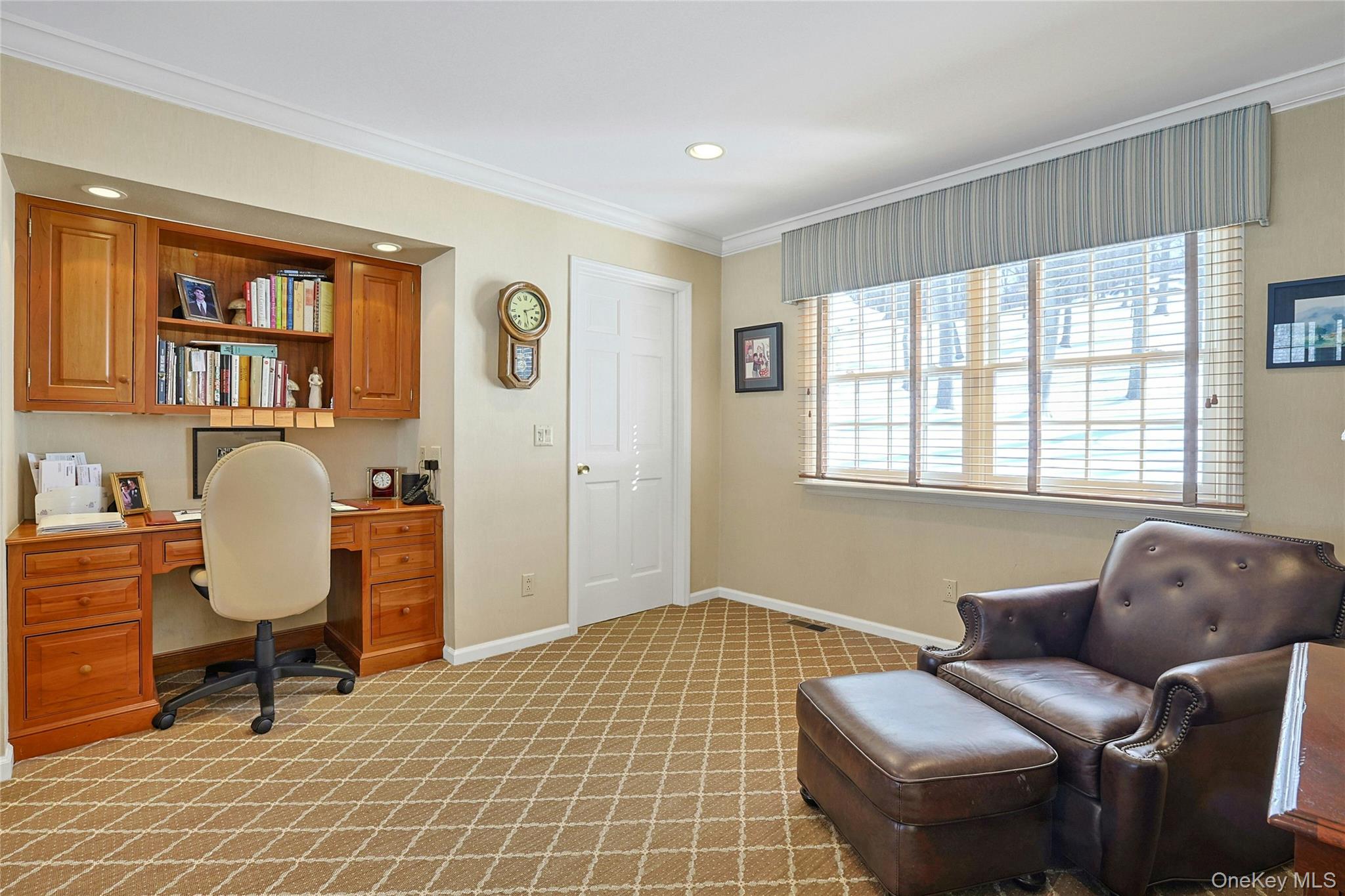 270 Law Road Briarcliff Manor, NY 10510 - Photo 17 of 43 Family Room