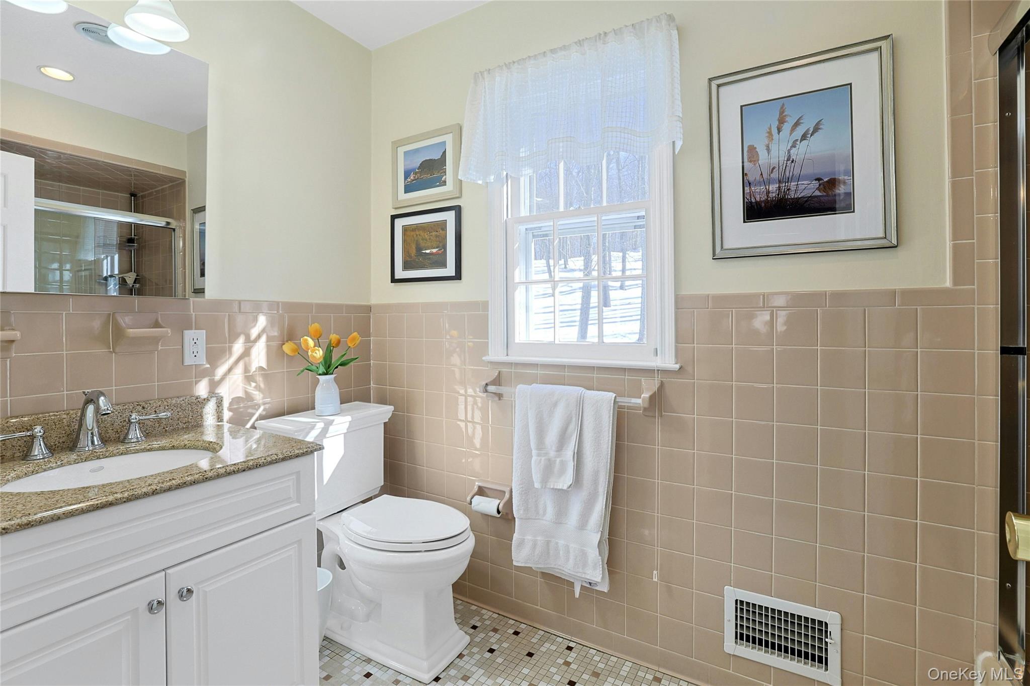 270 Law Road Briarcliff Manor, NY 10510 - Photo 23 of 43 Hall Bathroom