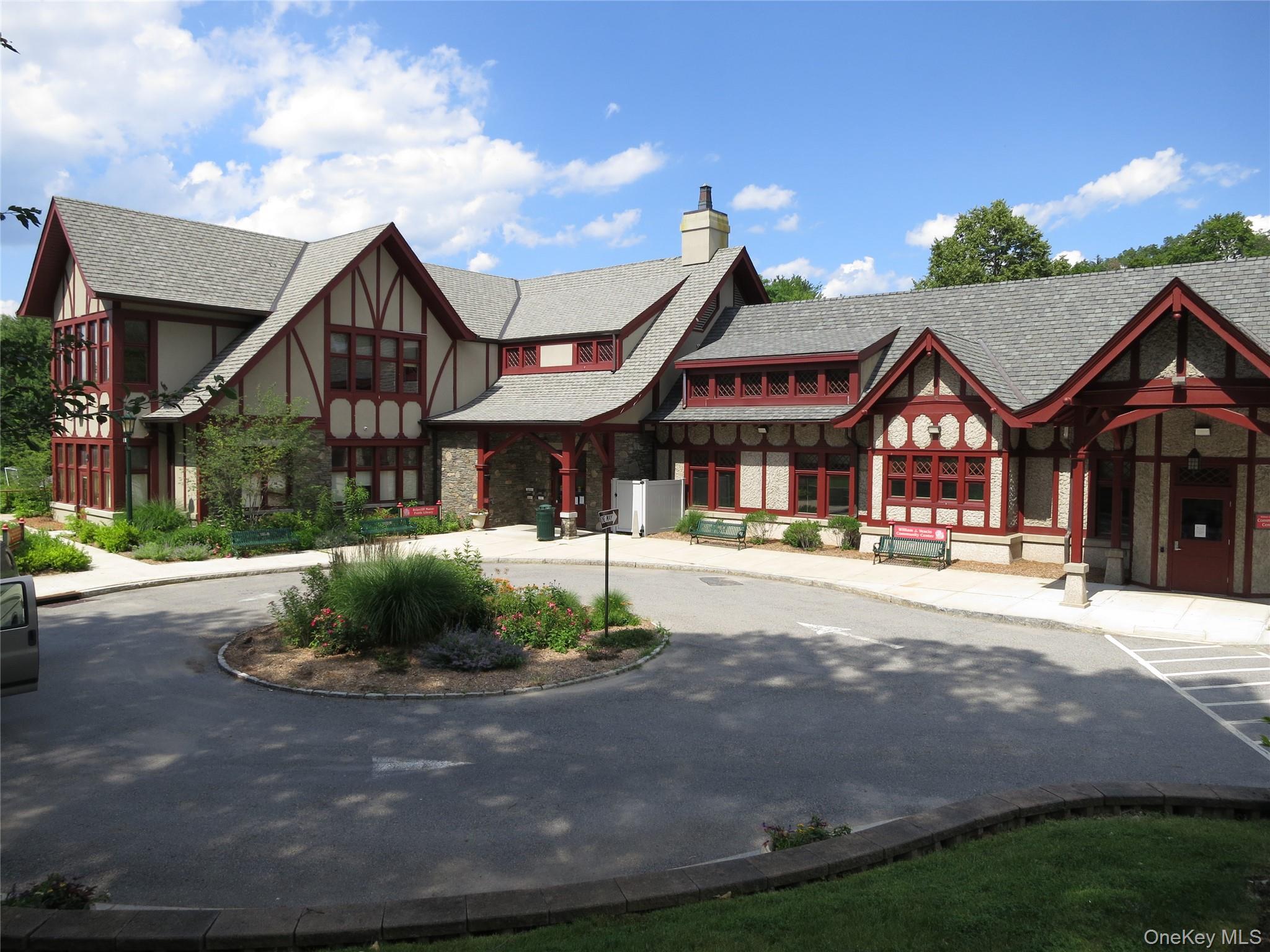 270 Law Road Briarcliff Manor, NY 10510 - Photo 41 of 43 Briarcliff Manor Library