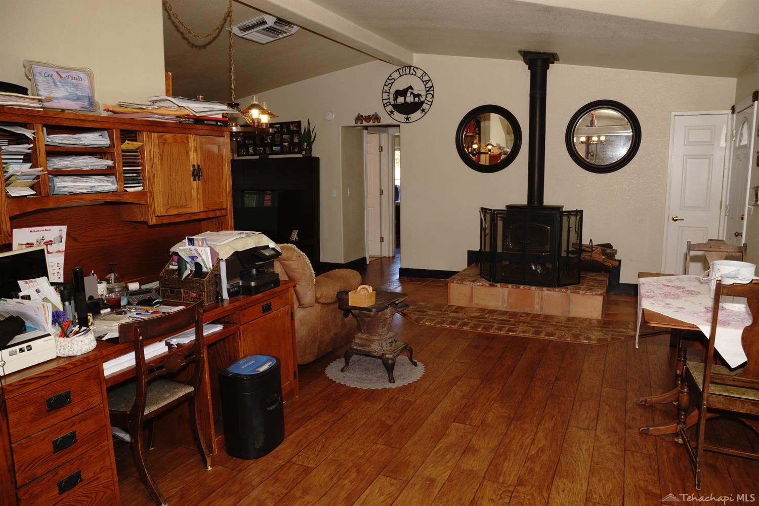 13647 Paradise Valley Road Caliente, CA 93518 - Photo 7 of 22 Gallery Image 7