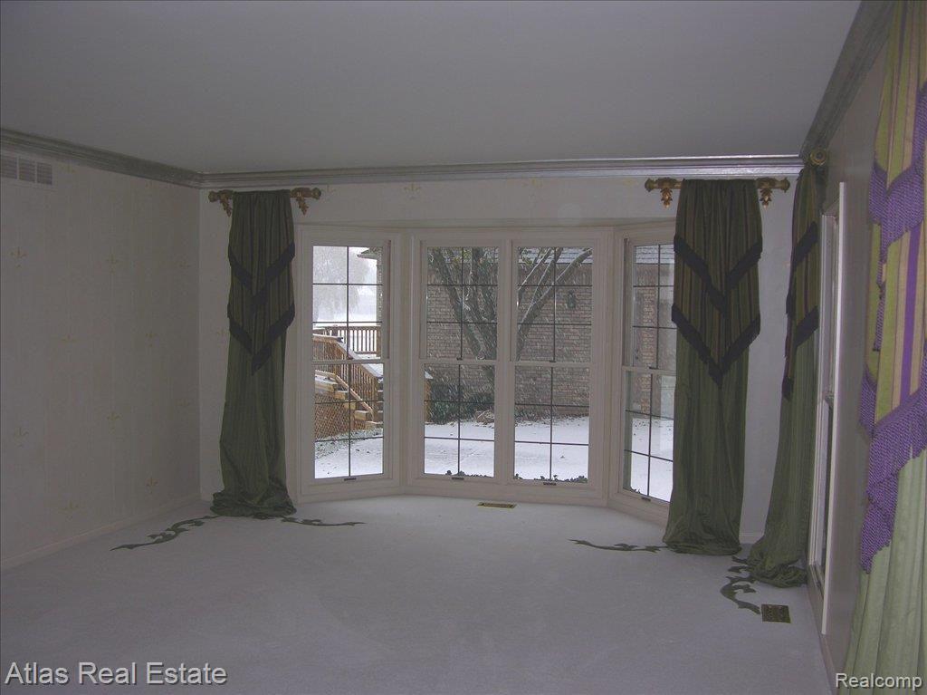 4920 Rivers Edge Drive Troy, MI 48098 - Photo 10 of 23 Rivers Edge 006