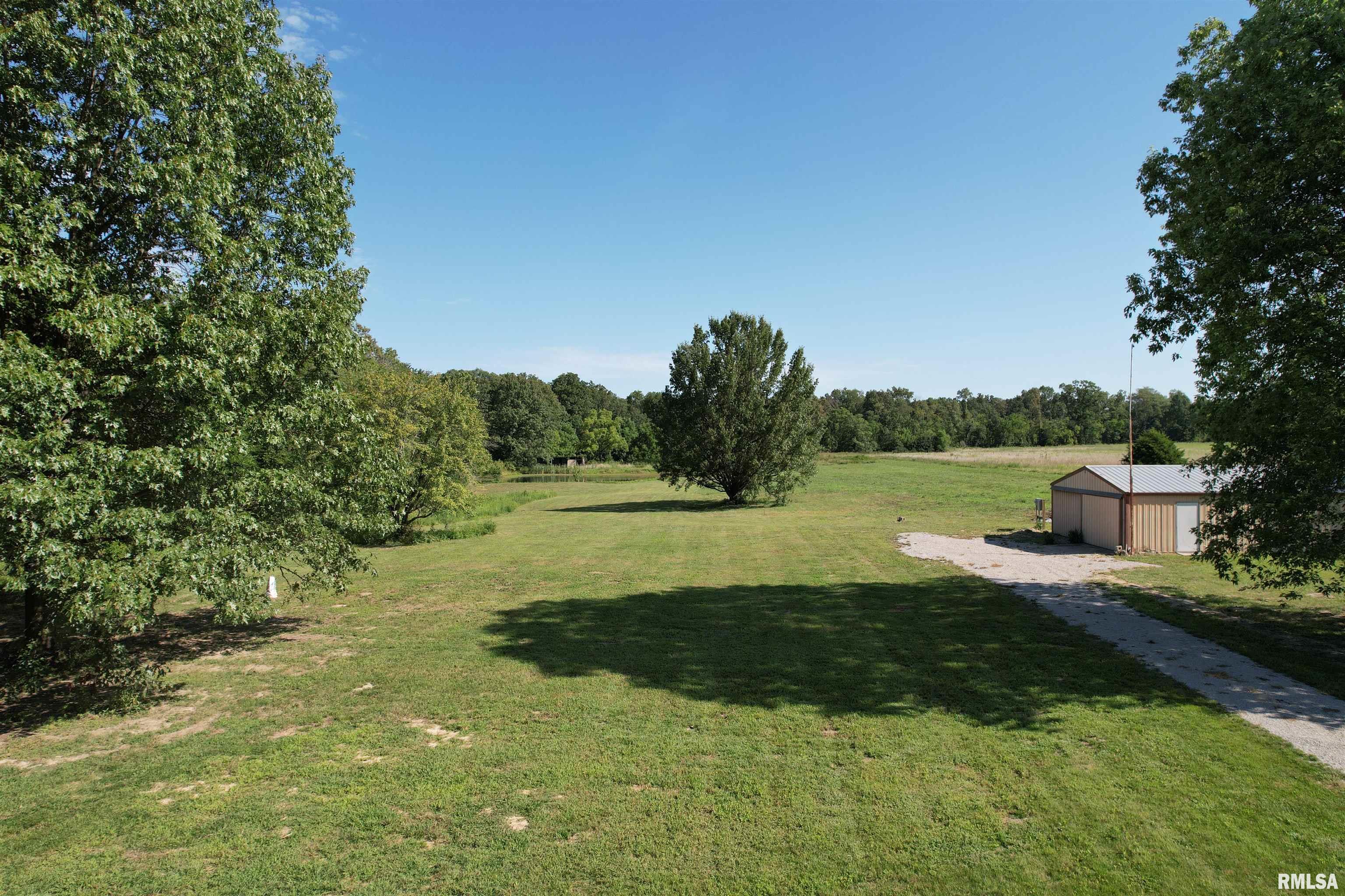 9912 East Homestead Road Dix, IL 62830 - Photo 1 of 18