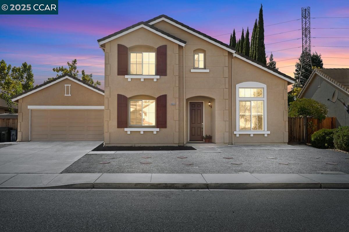 4651 Shetland Way Antioch, CA 94531 - Photo 1 of 34 a front view of a house with a yard