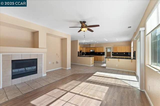 a view of a livingroom with a fireplace