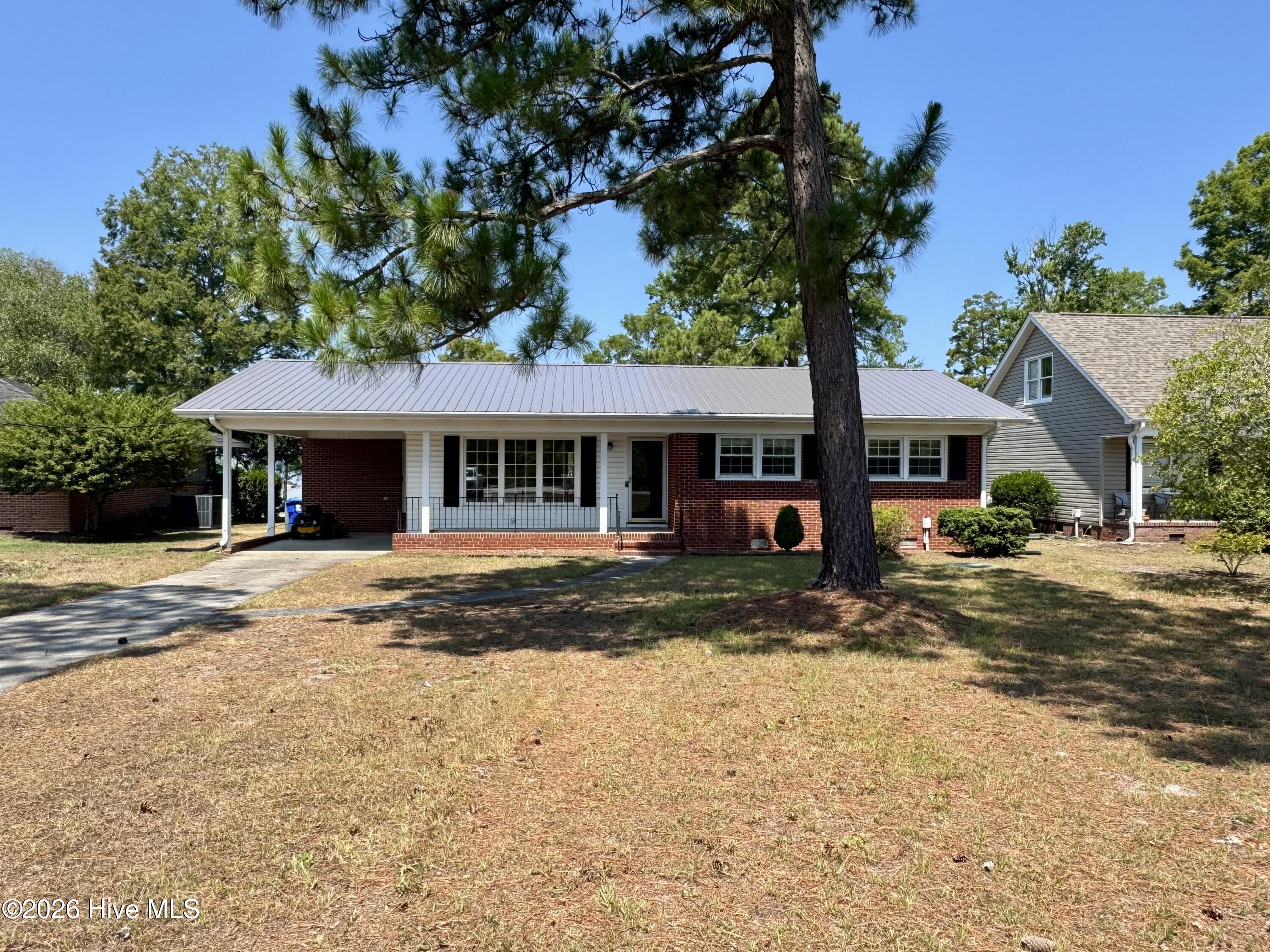 2522 Bella Coola Road Lake Waccamaw, NC 28450 - Photo 1 of 19