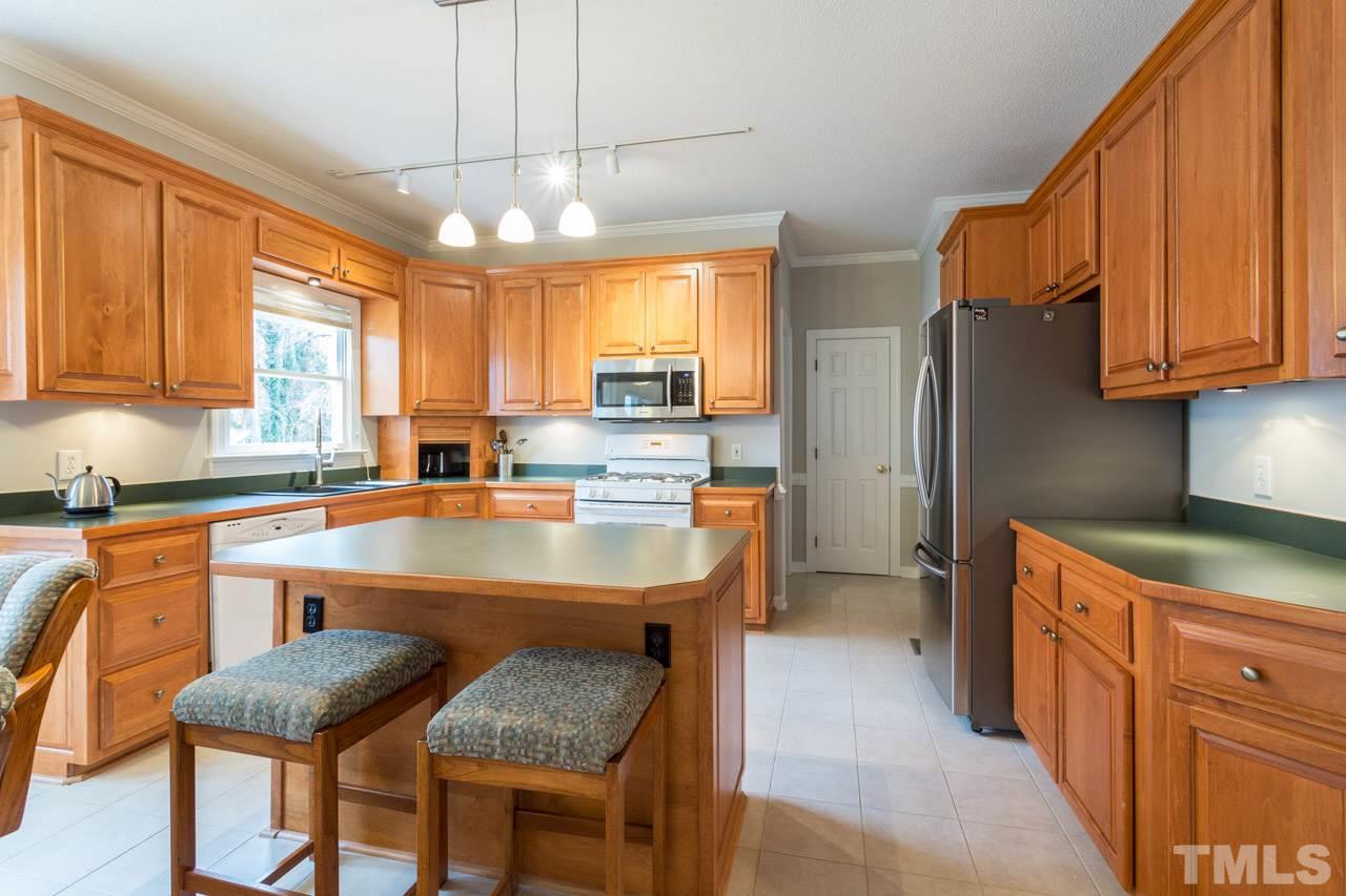 9020 Walking Stick Trail Raleigh, NC 27615 - Photo 10 of 25 Gallery Image 10