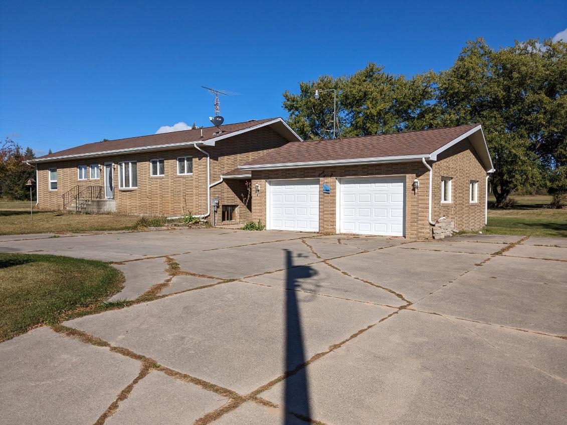 7250 Ora Lake Road Hale, MI 48739 - Photo 2 of 31 1927961-c1d5c990-6adc-4d27-9874-b0716e3a5bf3.JPG