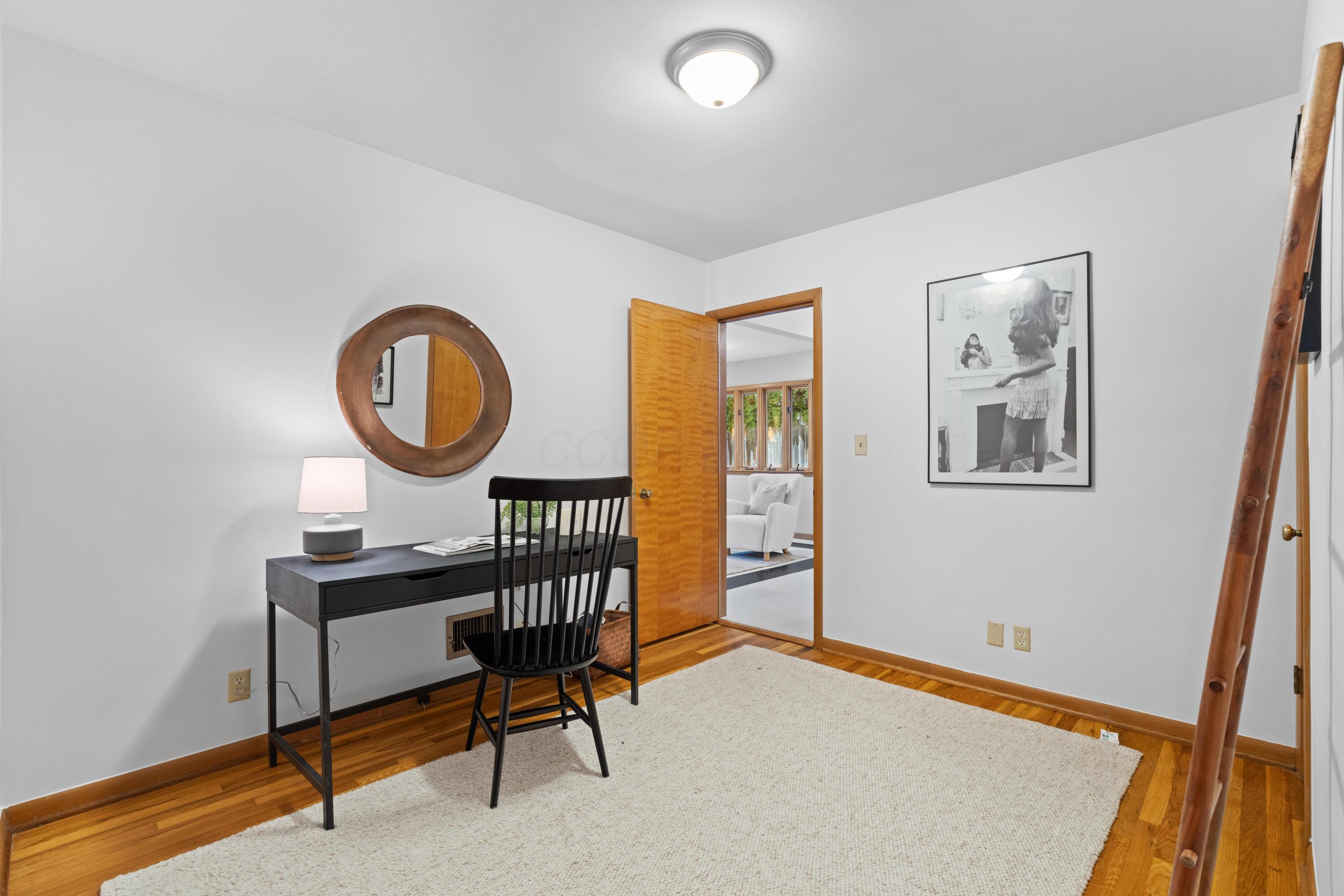2676 Nottingham Road Columbus, OH 43221 - Photo 29 of 47 Bedroom #1