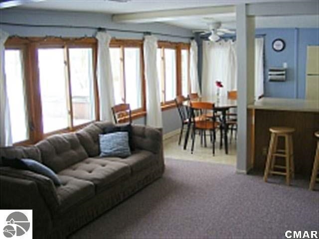 9720 Colby Road Crystal, MI 48818 - Photo 4 of 17 1797278-3.JPG