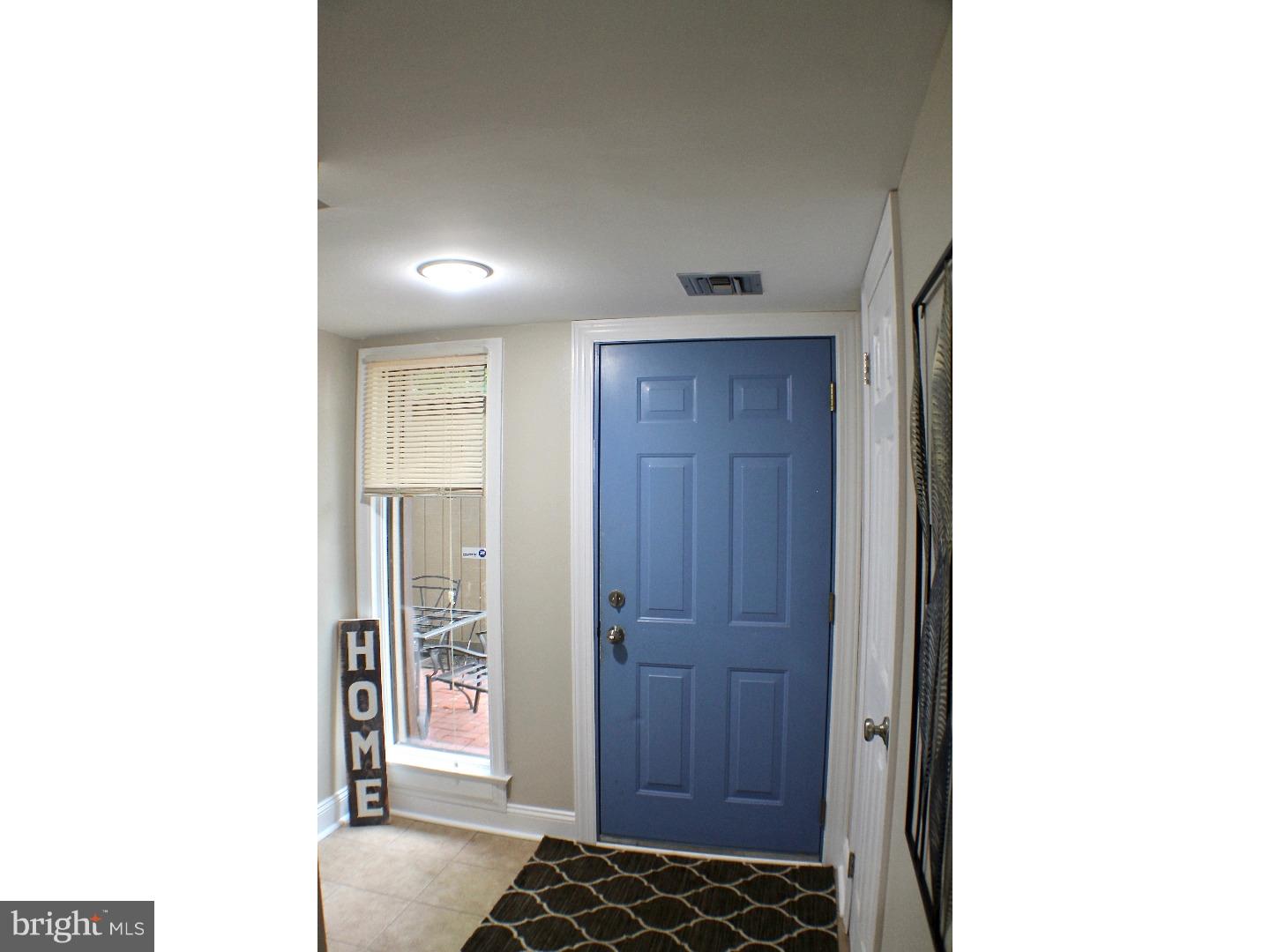 16 Eden Roc New Hope, PA 18938 - Photo 11 of 25 Foyer