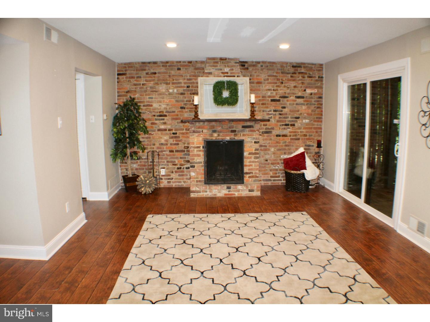 16 Eden Roc New Hope, PA 18938 - Photo 3 of 25 Living Room