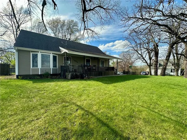 $269,000 | 1322 North Dewey Street, Maryville, MO 64468