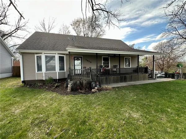 $269,000 | 1322 North Dewey Street, Maryville, MO 64468