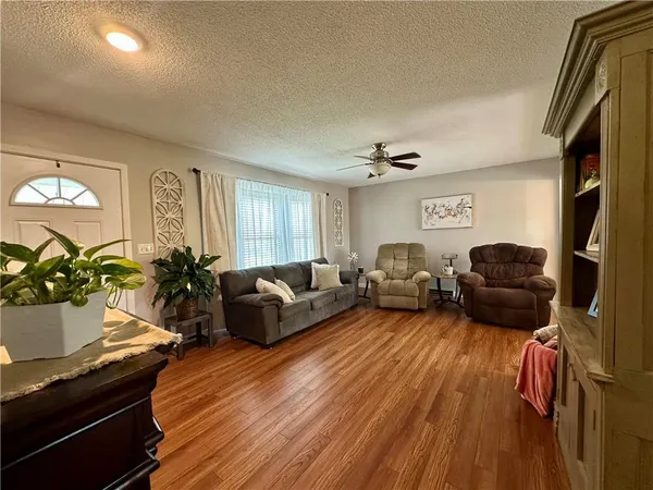 $269,000 | 1322 North Dewey Street, Maryville, MO 64468