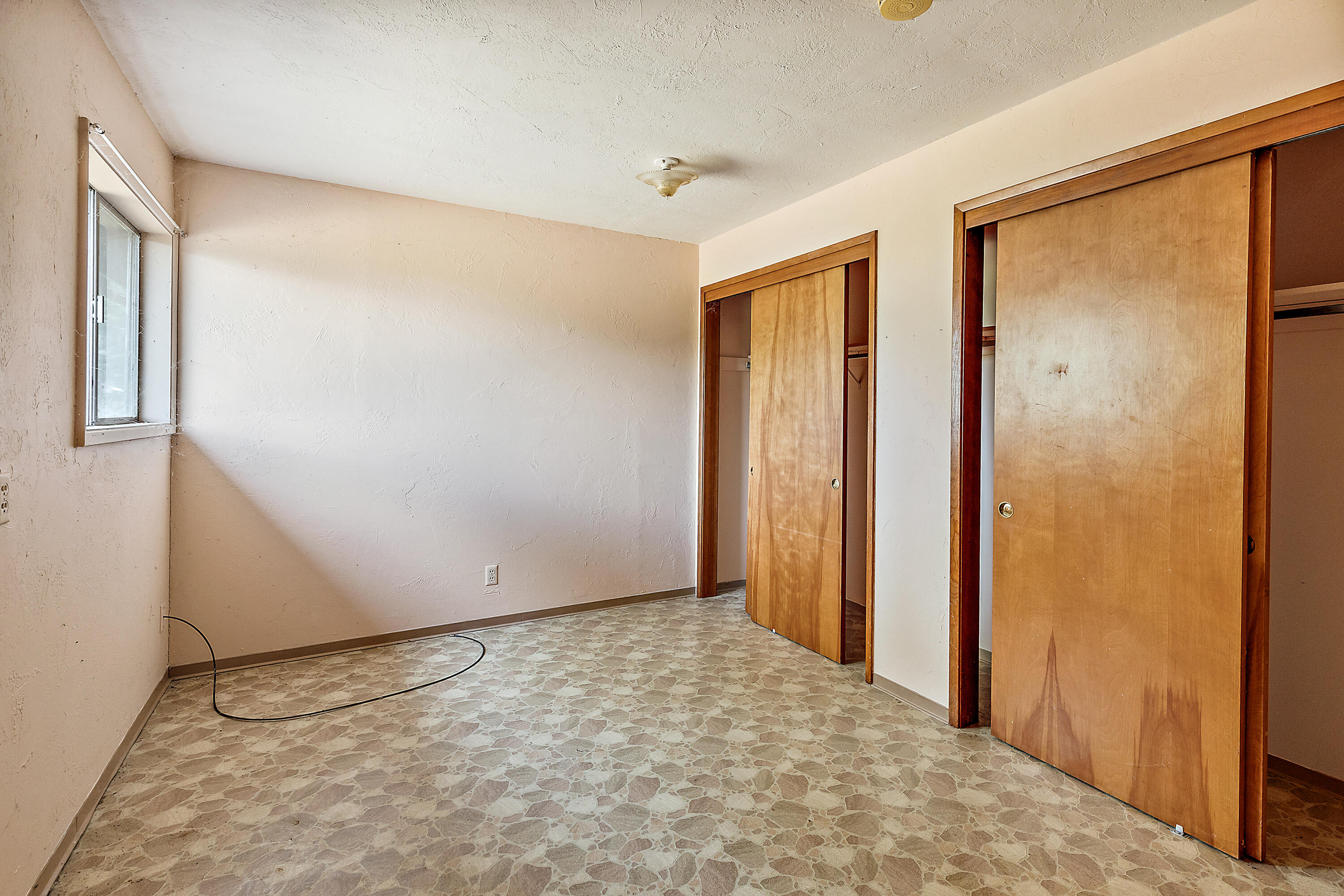 4167 Old Stage Road Central Point, OR 97502 - Photo 36 of 50 a view of an empty room