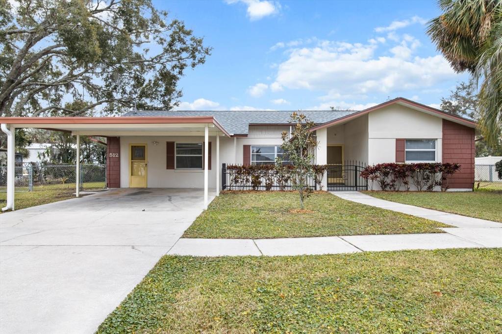 512 Southeast Paradise Point Road Crystal River, FL 34429 - Photo 4 of 63