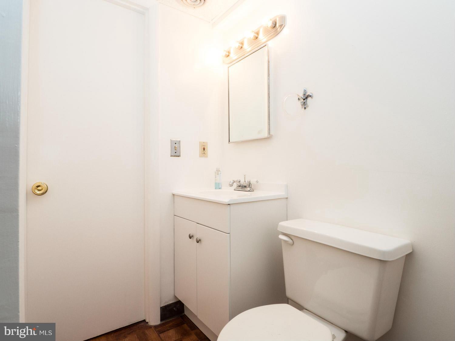 3 McAlpine Court Silver Spring, MD 20901 - Photo 20 of 25 Bath