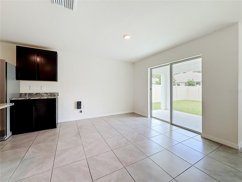 6698 Southeast 3rd Loop Ocala, FL 34472 - Photo 31 of 43