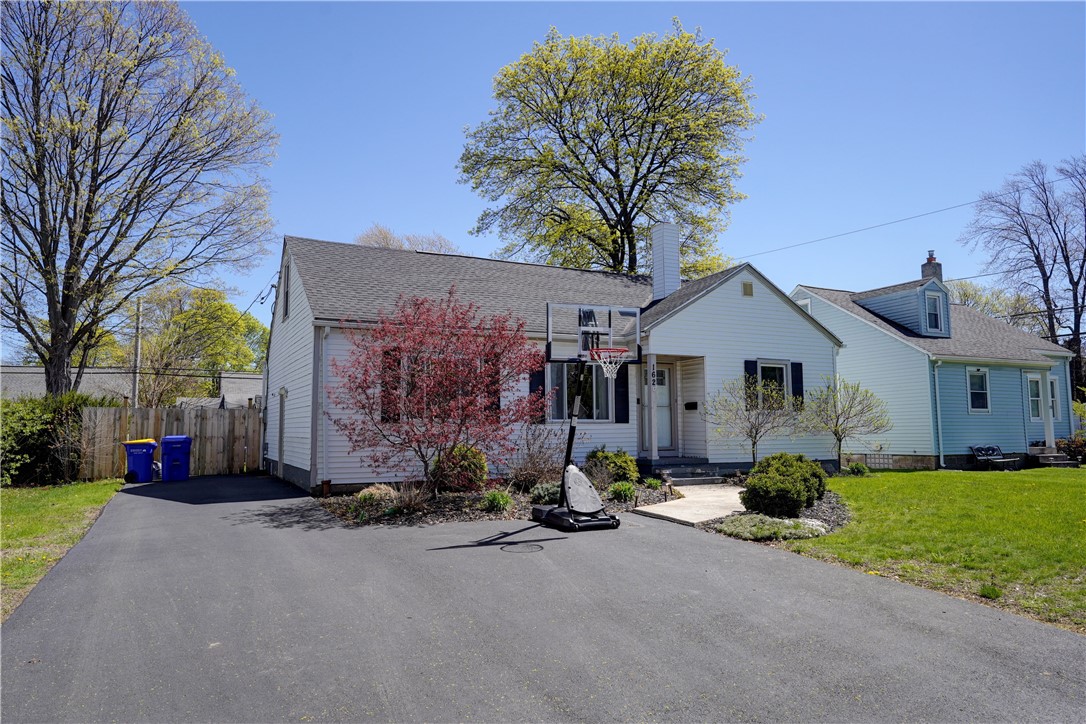 162 Nantucket Road Greece, NY 14626 - Photo 3 of 43