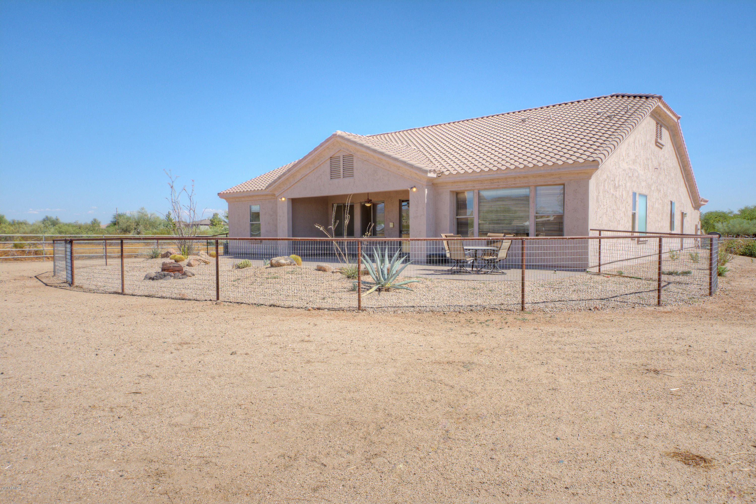 838 East Dolores Road Phoenix, AZ 85086 - Photo 18 of 25 Arena