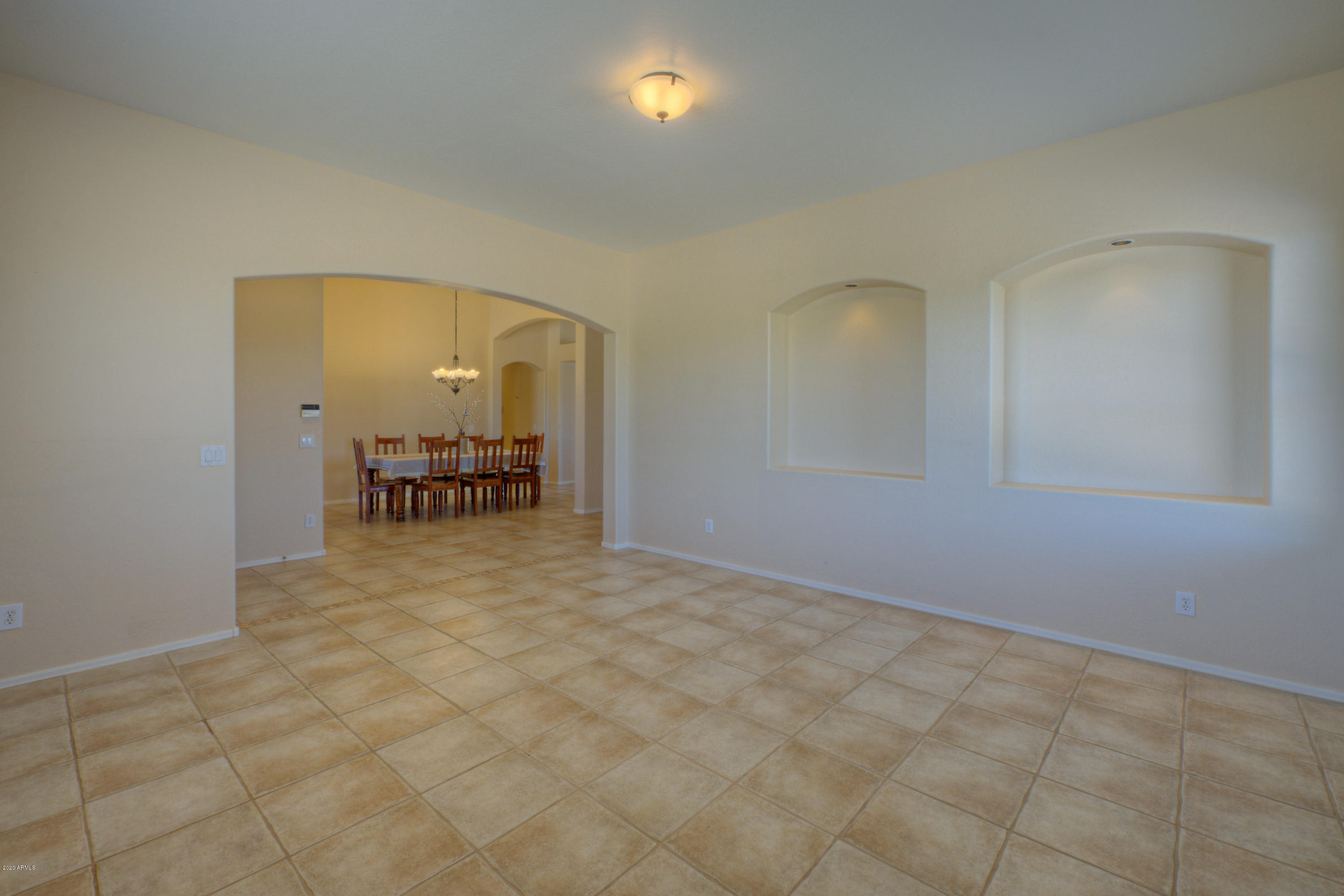838 East Dolores Road Phoenix, AZ 85086 - Photo 3 of 25 Living Room/Bonus Room