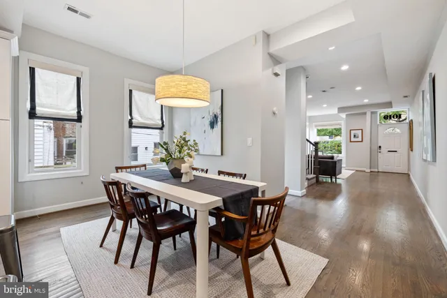 $1,225,000 | 1019 10th Street Northeast, Washington, DC 20002