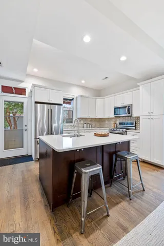 $1,225,000 | 1019 10th Street Northeast, Washington, DC 20002