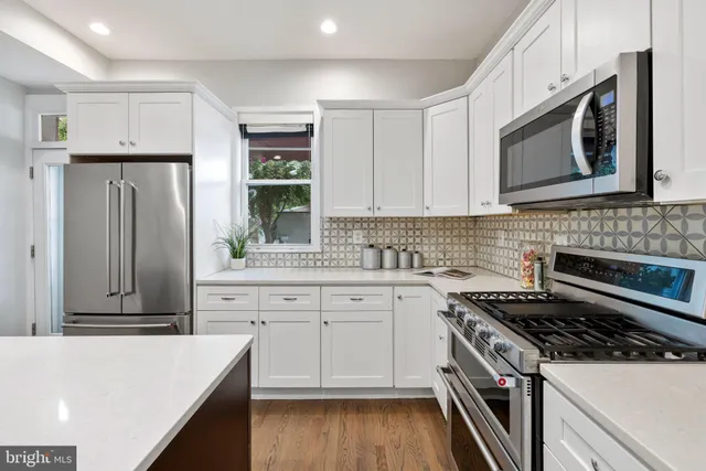 $1,225,000 | 1019 10th Street Northeast, Washington, DC 20002