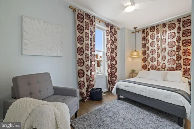 $1,225,000 | 1019 10th Street Northeast, Washington, DC 20002