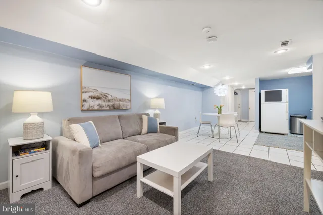 $1,225,000 | 1019 10th Street Northeast, Washington, DC 20002