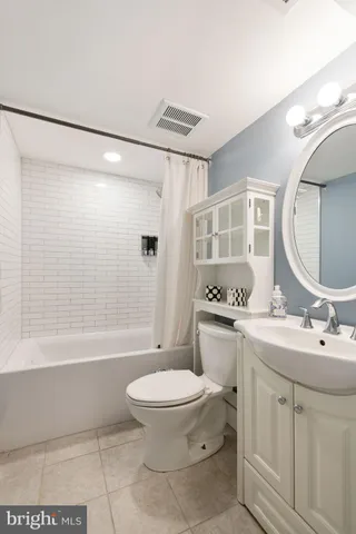 $1,225,000 | 1019 10th Street Northeast, Washington, DC 20002