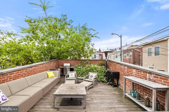 $1,225,000 | 1019 10th Street Northeast, Washington, DC 20002