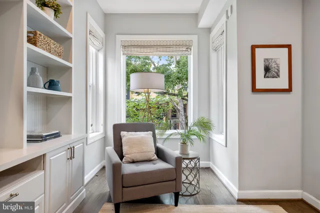 $1,225,000 | 1019 10th Street Northeast, Washington, DC 20002