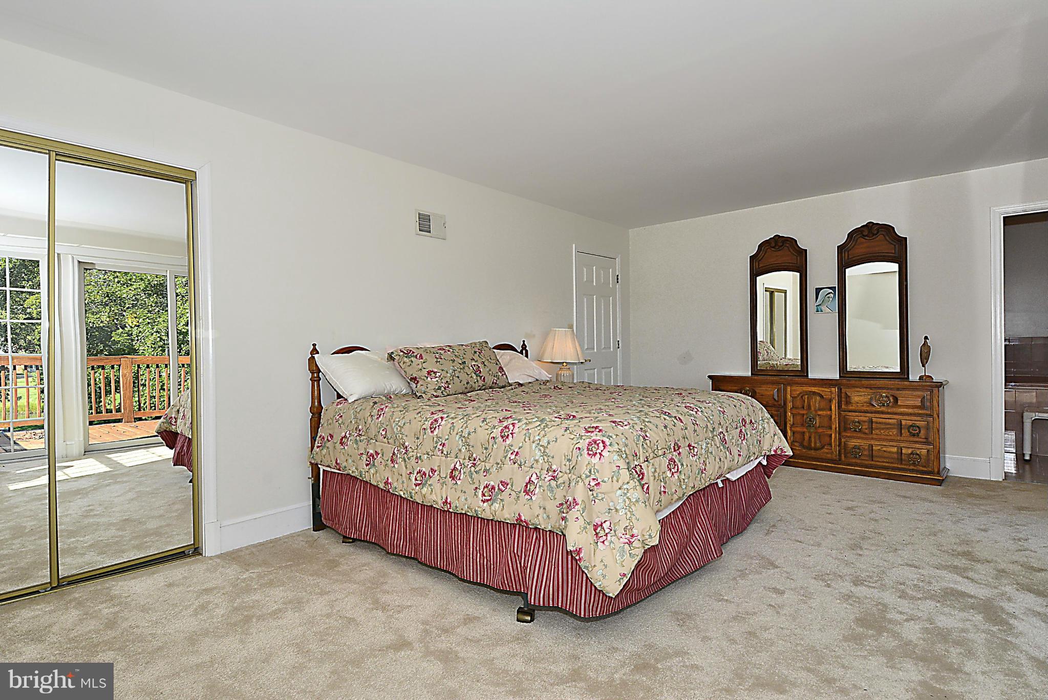726 Tyler Point Road Deale, MD 20751 - Photo 14 of 30 Bedroom (Master)