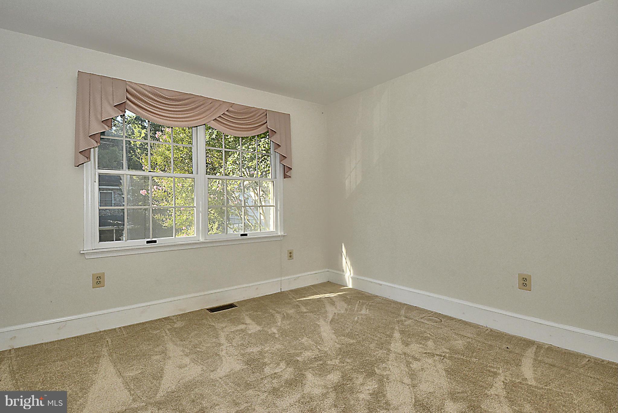 726 Tyler Point Road Deale, MD 20751 - Photo 19 of 30 Bedroom 1