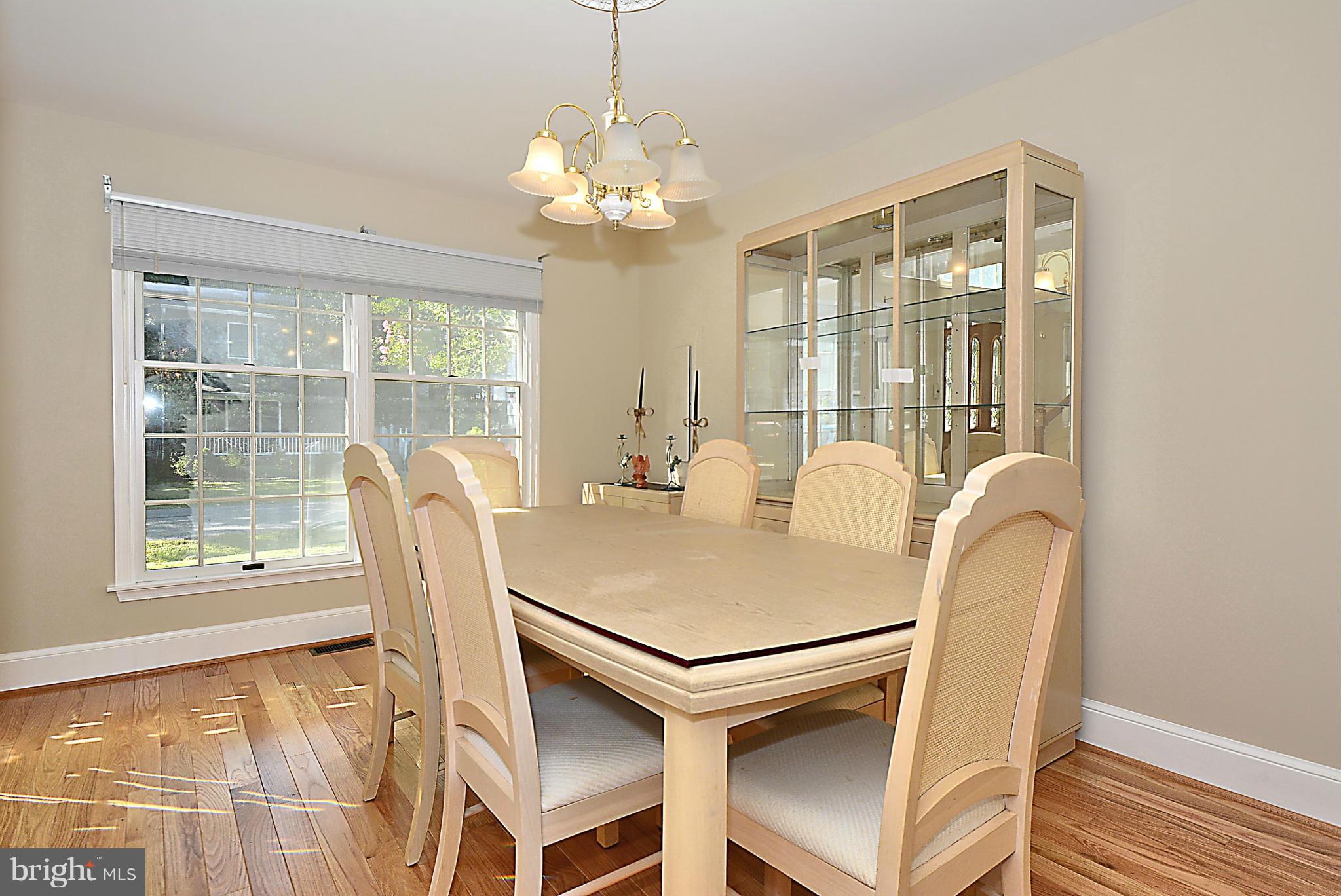 726 Tyler Point Road Deale, MD 20751 - Photo 6 of 30 Dining Room