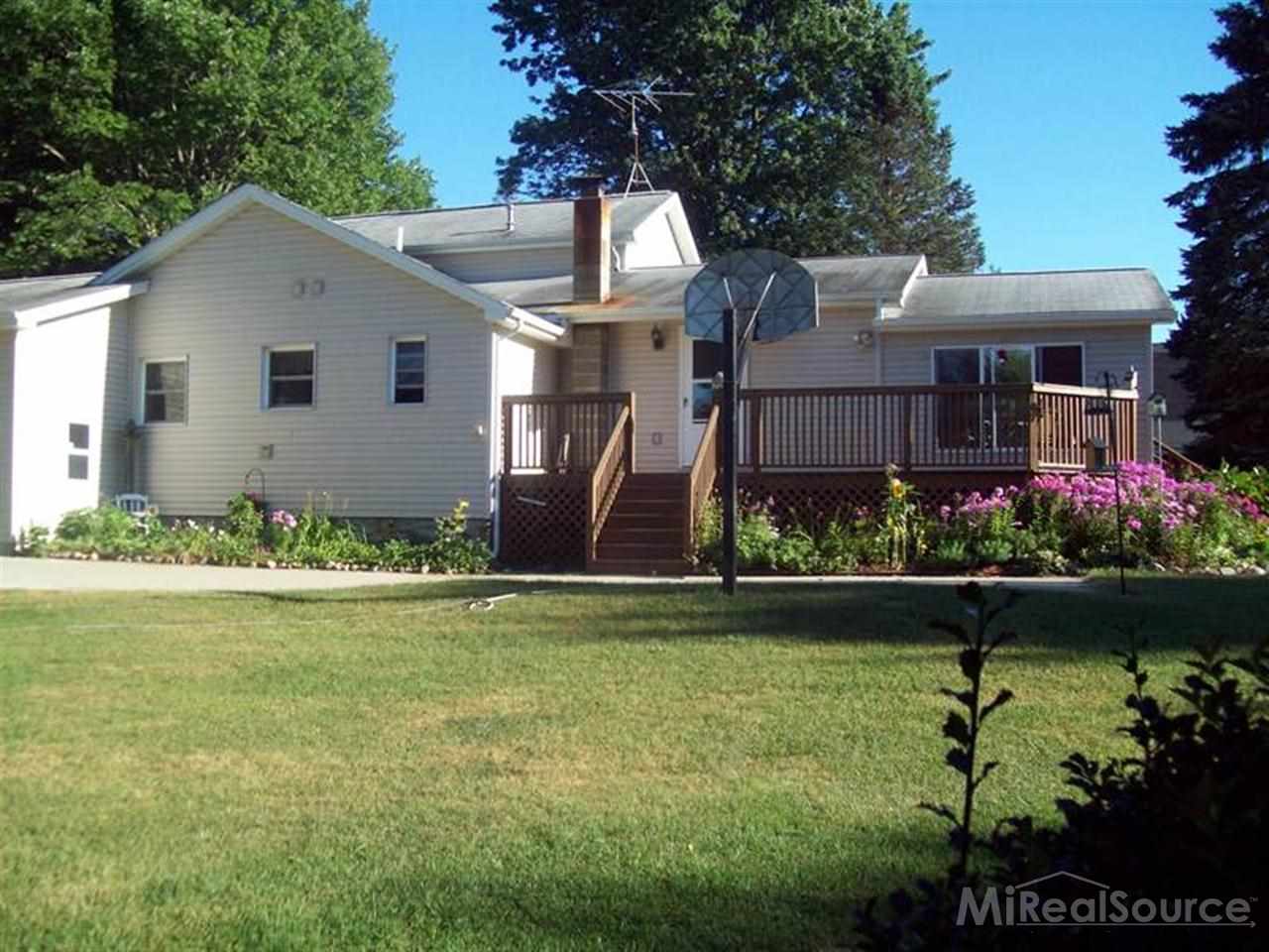 4329 Rabidue Road North Street, MI 48049 - Photo 28 of 30 31163279-27.JPG