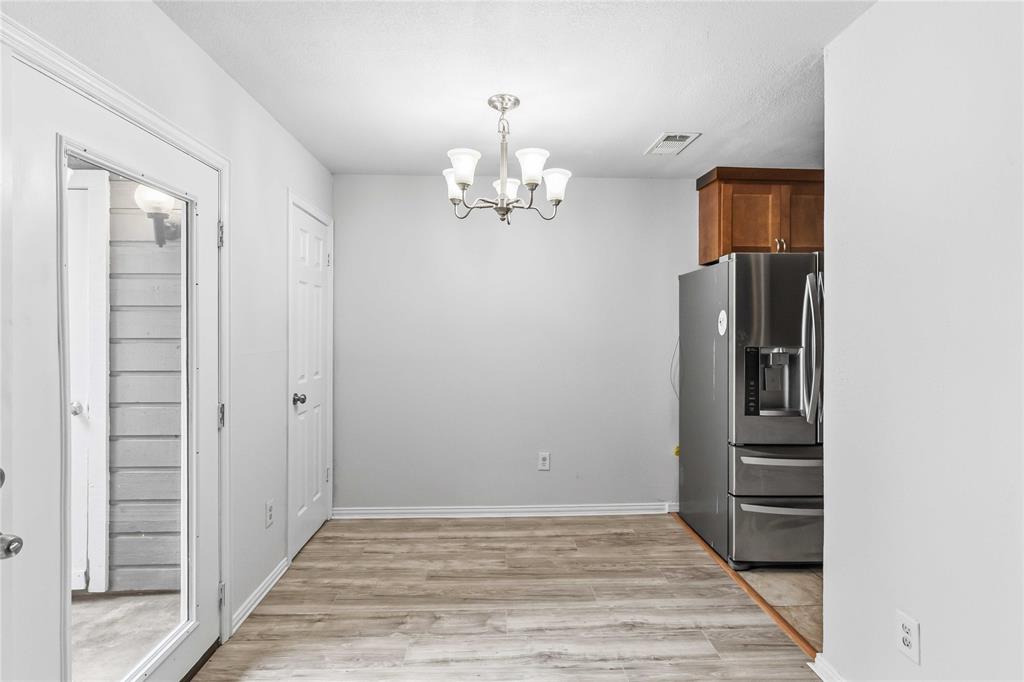 9809 Walnut Street, Unit E107 Dallas, TX 75243 - Photo 14 of 29