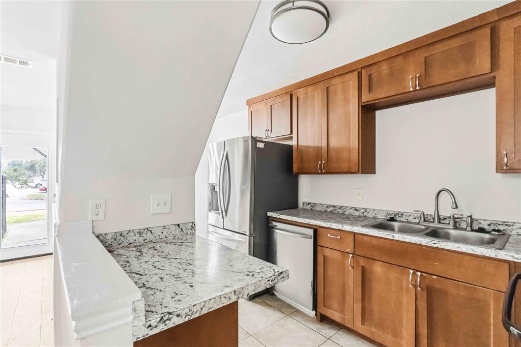 9809 Walnut Street, Unit E107 Dallas, TX 75243 - Photo 18 of 29