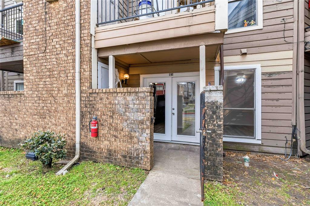 9809 Walnut Street, Unit E107 Dallas, TX 75243 - Photo 2 of 29