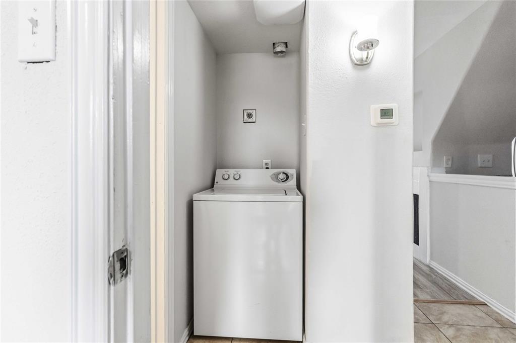 9809 Walnut Street, Unit E107 Dallas, TX 75243 - Photo 23 of 29