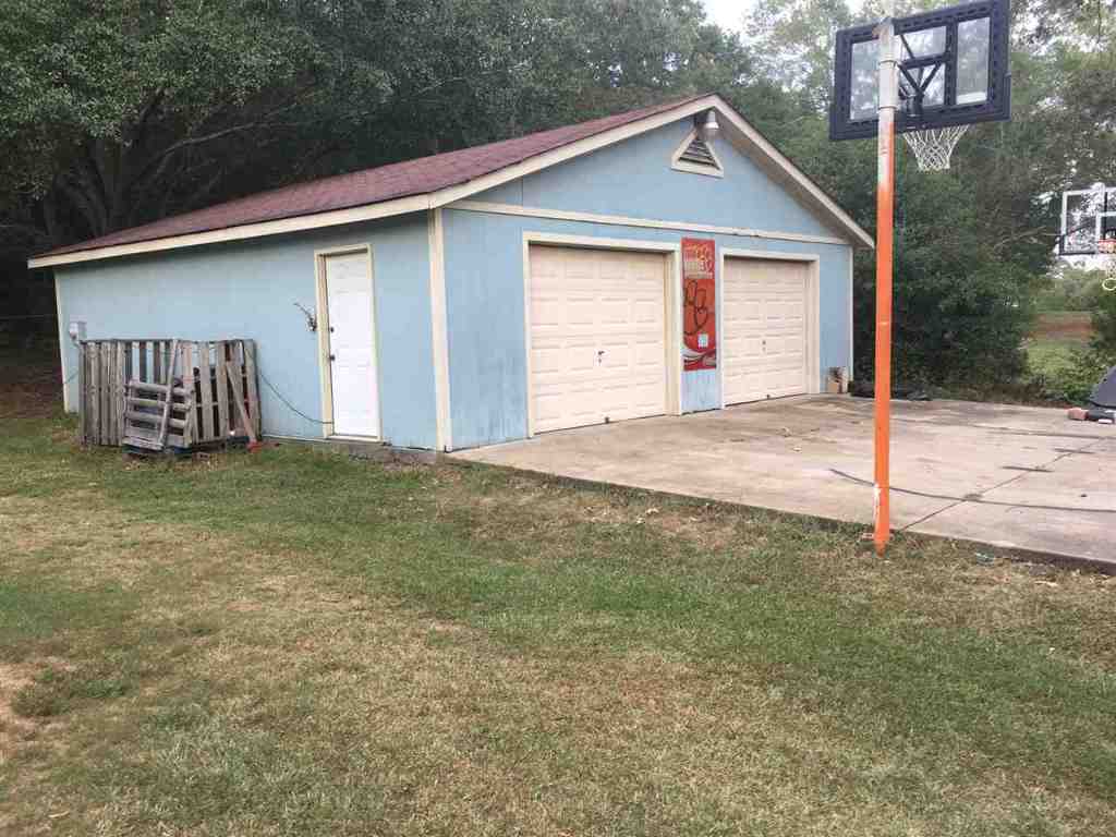 129 Sivnksty Road Starr, SC 29684 - Photo 3 of 15