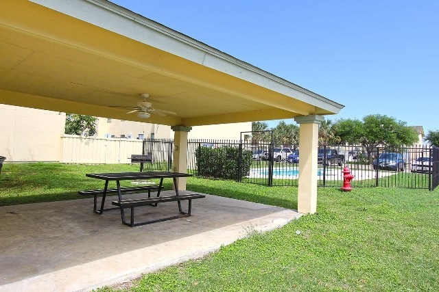 1000 Ranchway Drive, Unit 92 Laredo, TX 78045 - Photo 8 of 9 Gallery Image 8