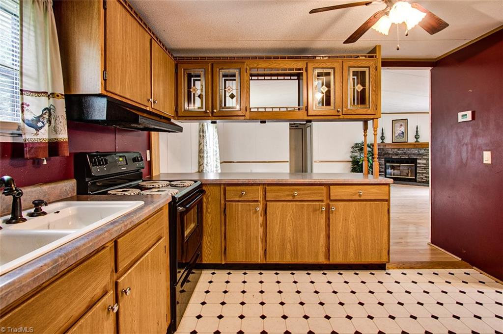 5125 Whites Chapel Road Staley, NC 27355 - Photo 4 of 26 Gallery Image 4