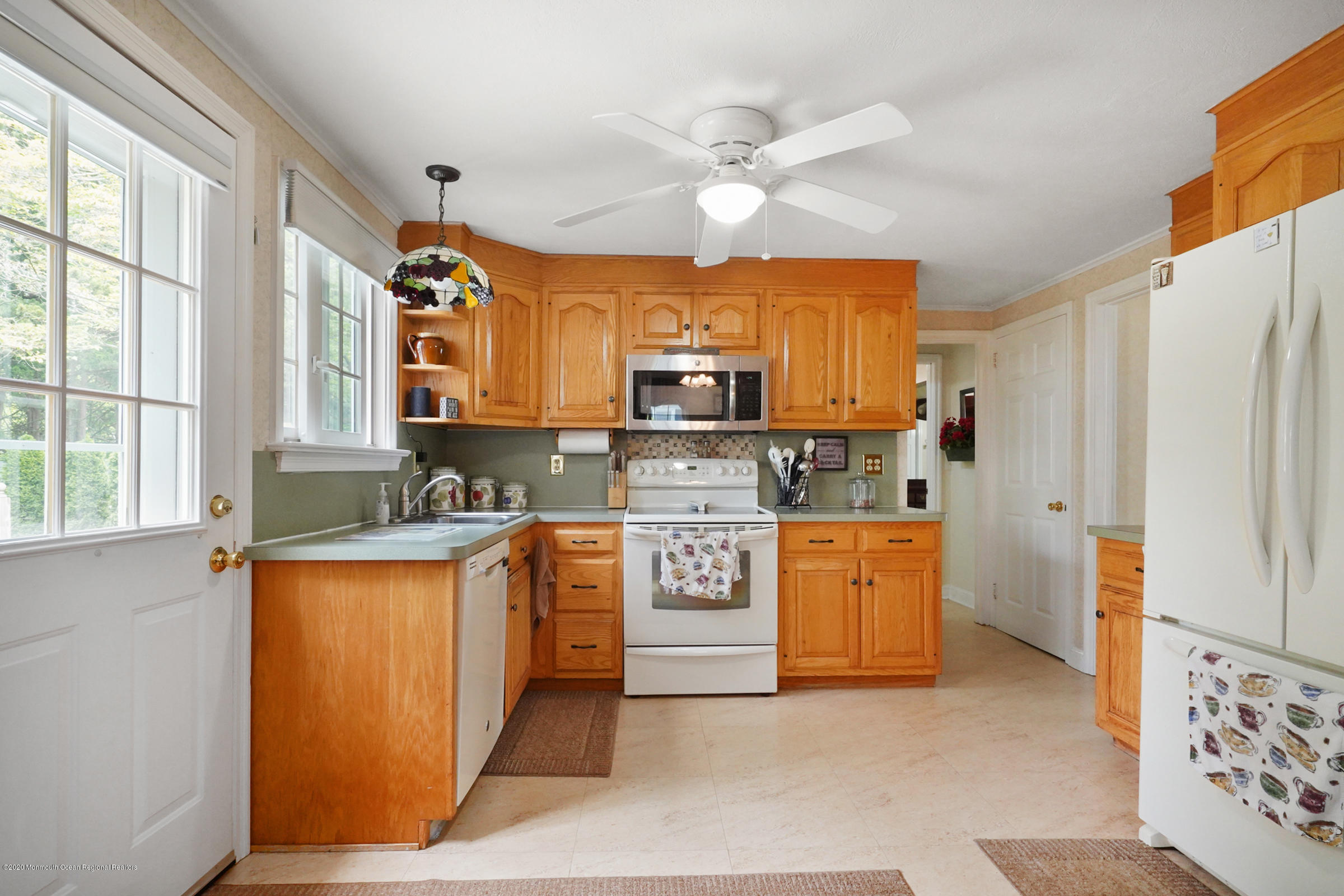 15 Old Squan Road Manasquan, NJ 08736 - Photo 22 of 42 DSC05270