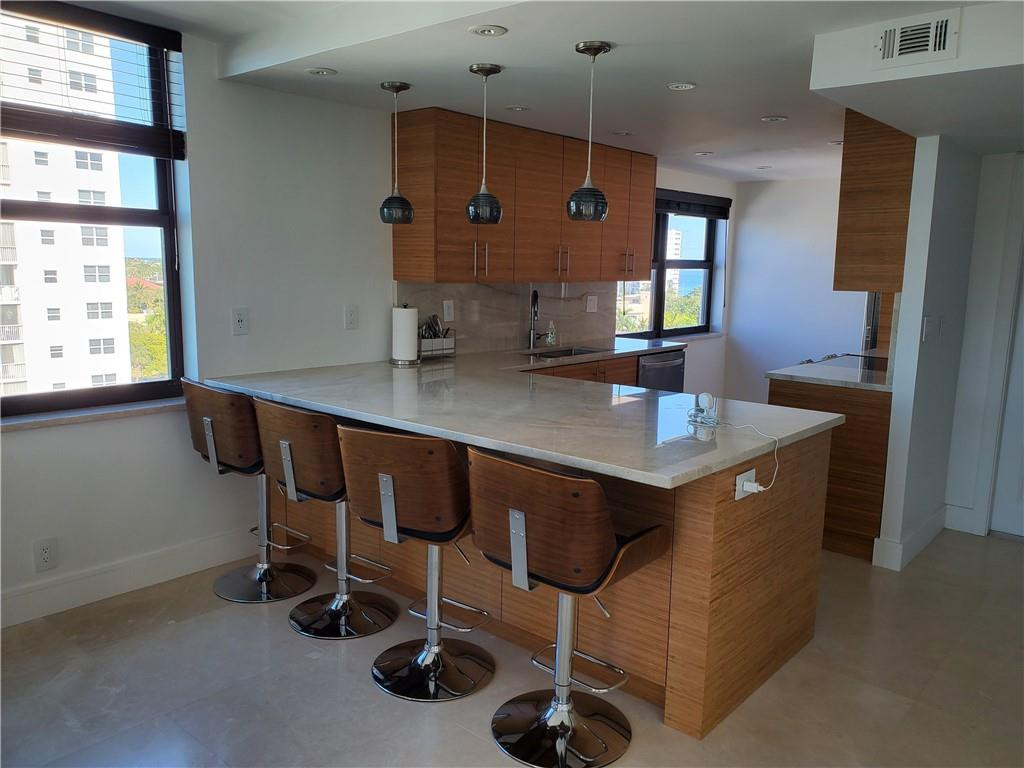 1401 North Riverside Drive, Unit 807 Pompano Beach, FL 33062 - Photo 16 of 40 Photo 16