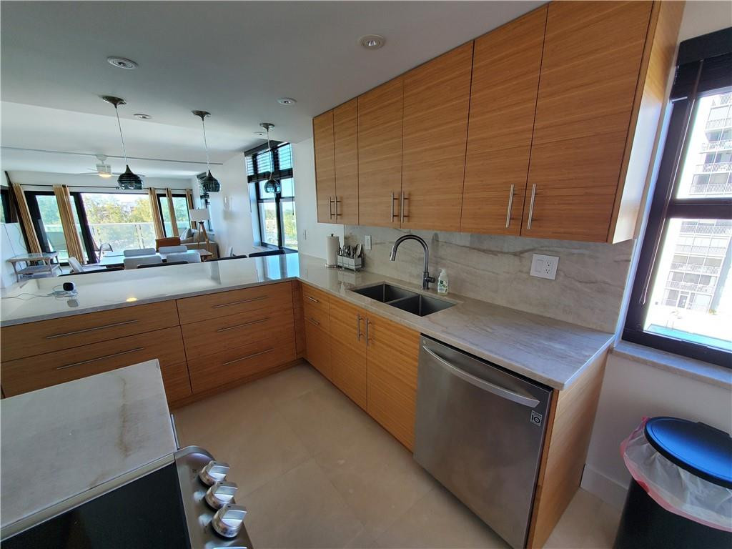 1401 North Riverside Drive, Unit 807 Pompano Beach, FL 33062 - Photo 20 of 40 Photo 20